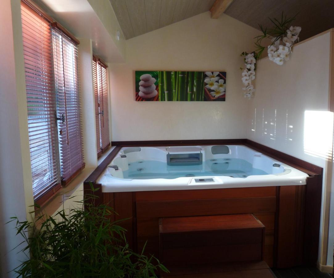 Hotel Chateau De Lantic Martillac